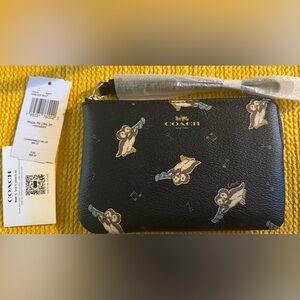 NWT Coach Corner Zip Wristlet and Card Holder with Penguin Print Black
